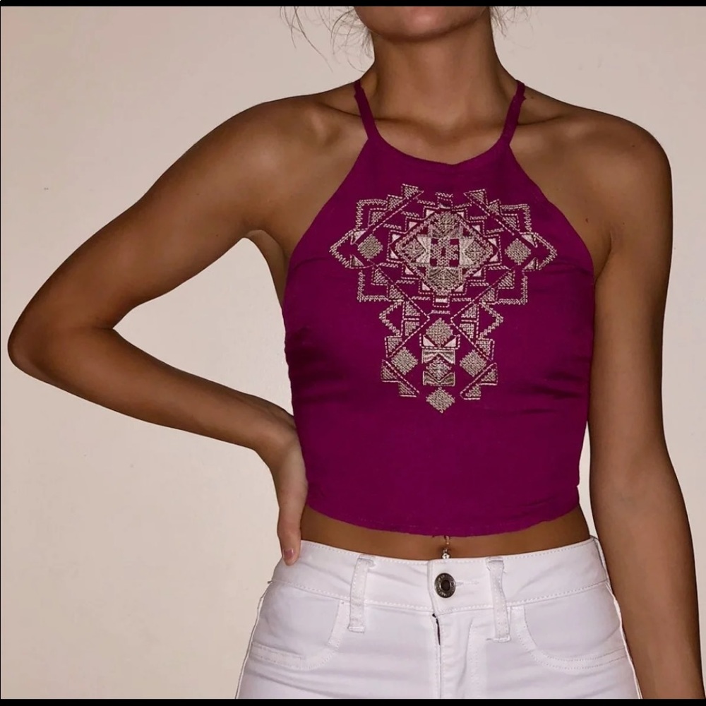 Hollister Crop